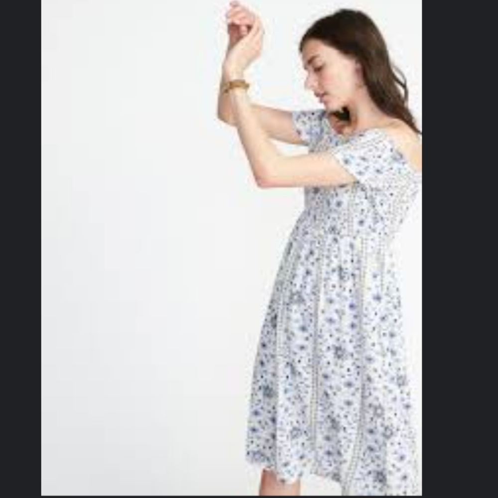 NWT Old Navy floral print smock off the shoulder dress